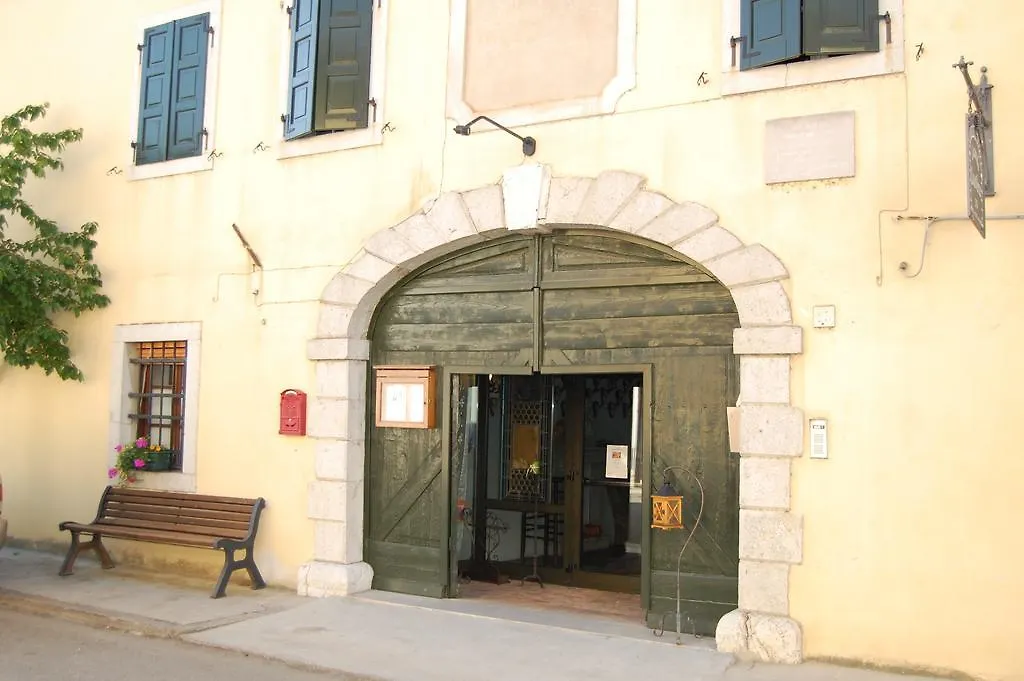 Agriturismo Borgovecchio-1